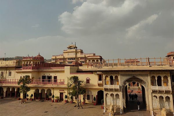 Thecitypalaceimg1